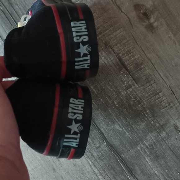 CONVERSE Low Top NWOT - Picture 4 of 7